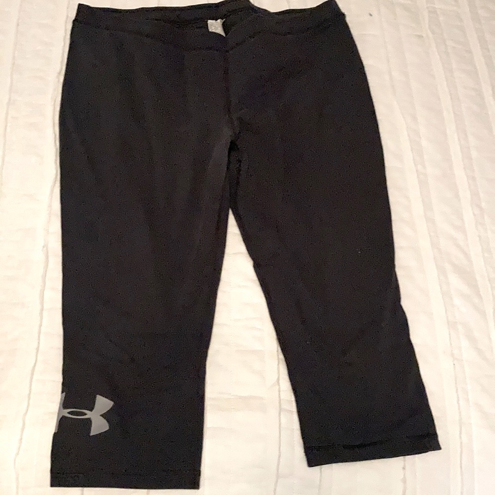 Under Armour capris